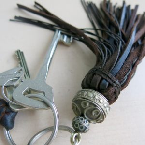 Schlüsselanhänger Leder-Pompon-1564