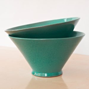 trichterförmige Keramik Schale-2033