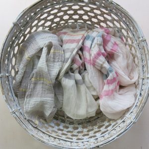 Schal aus feiner Baumwolle in Pastelltönen-3610