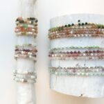 Ring im Edelstein Mix mit Gold - elastisch – Bild 2