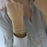 Gehäkelte Kette aus vergoldeter O-Form Kette