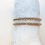 Armband im Mix aus Quader und metallic Glasperlen – Bild 14