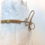 Armband aus vergoldeter flacher Kette – Bild 5