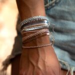 Häkel Armband mit schimmernden Perlen – Bild 2